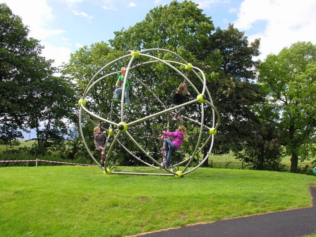 Children's play sphere