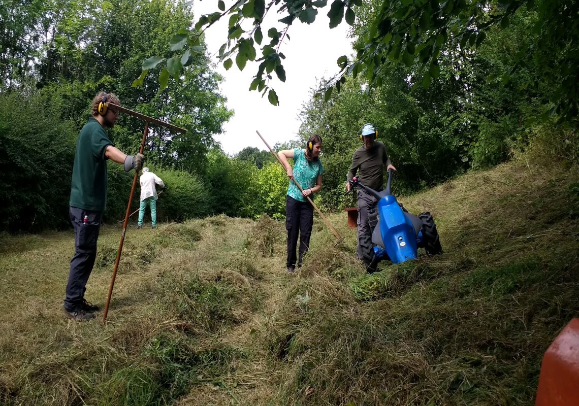 Amber Valley Borough Council Local Nature Reserves and Routeways