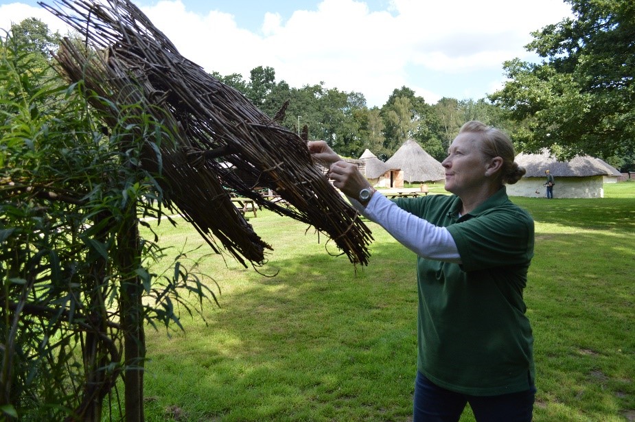 Celtic Harmony Camp, the outdoor Prehistory settlement in Brickendon, is working with Groundwork East to provide a fantastic opportunity to spend time outdoors and learn woodland conservation skills