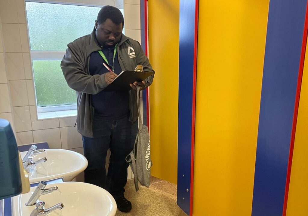 checking for toilet leaks
