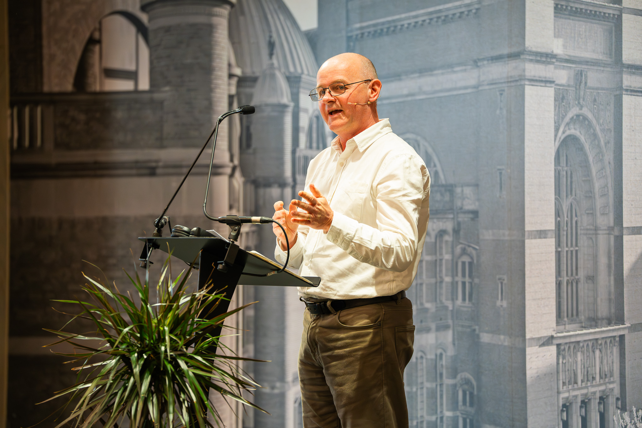 Graham Duxbury giving a speach