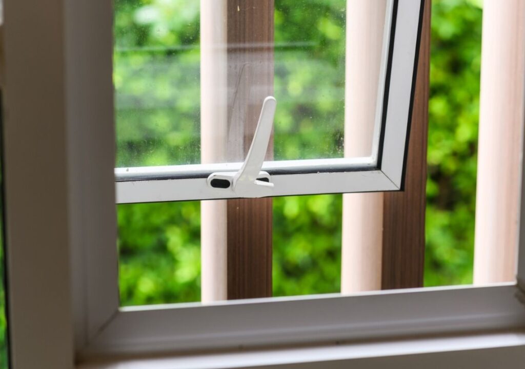 Opening windows