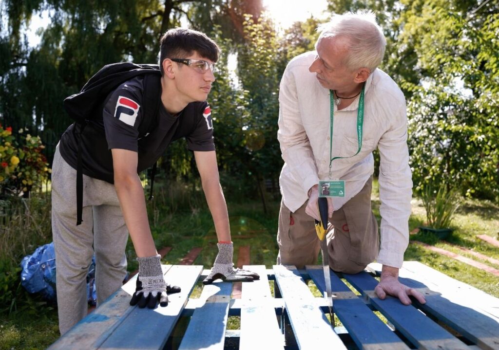 Youth worker building with young person