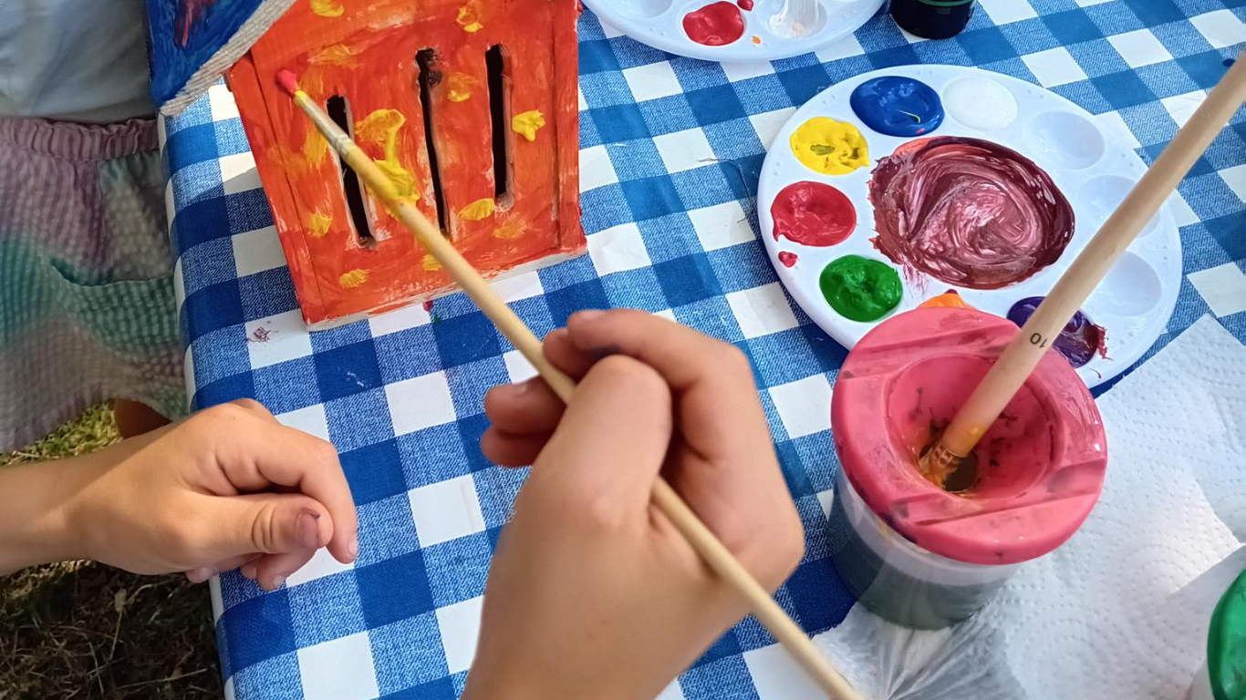 Art and Wellbeing in Nature