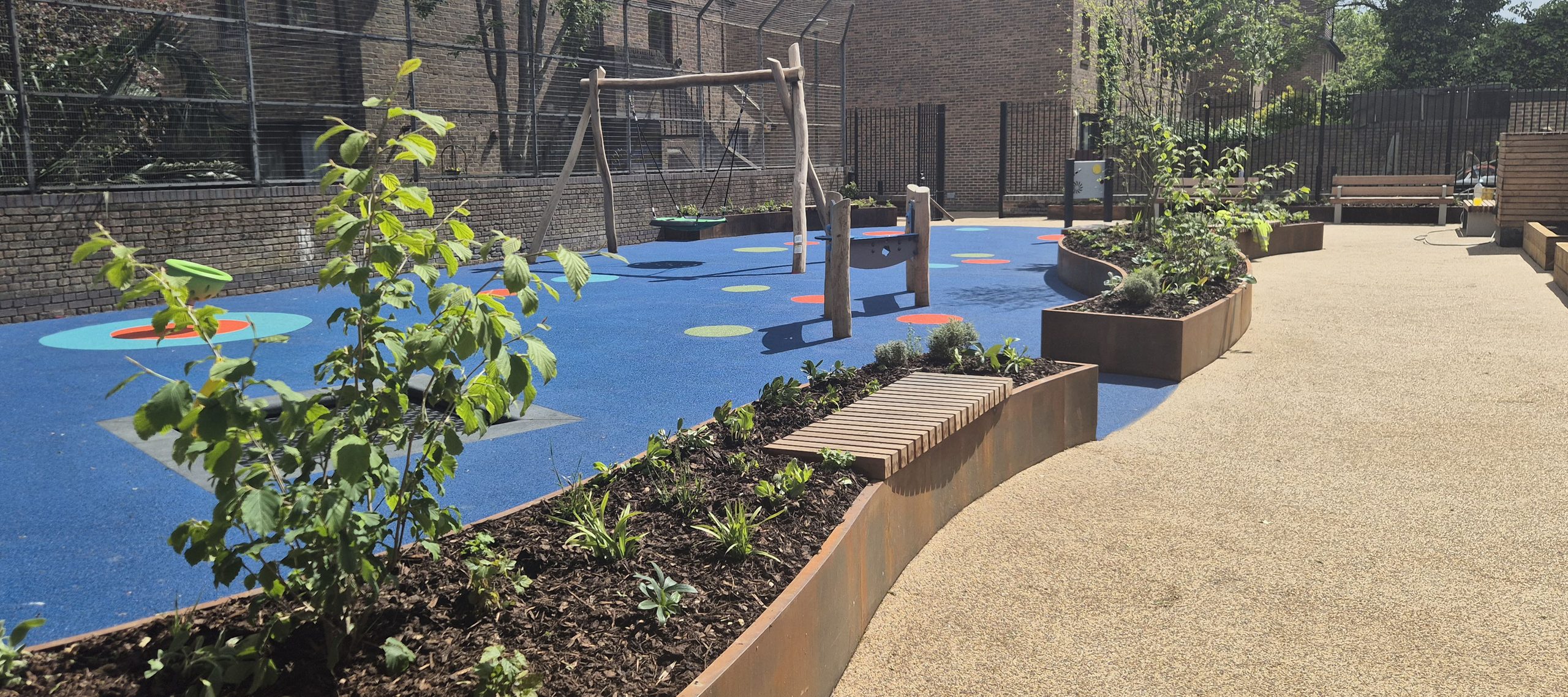Bovingdon Close Community Garden and Children's Play Area
